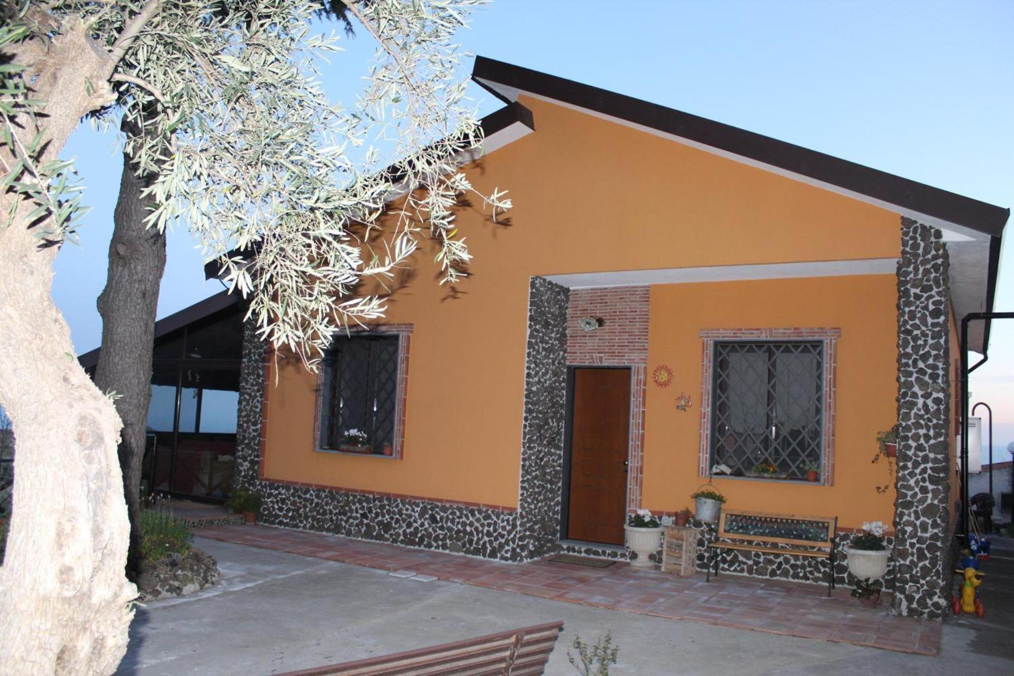 Etna Family - Holiday Home Belpasso Exterior photo